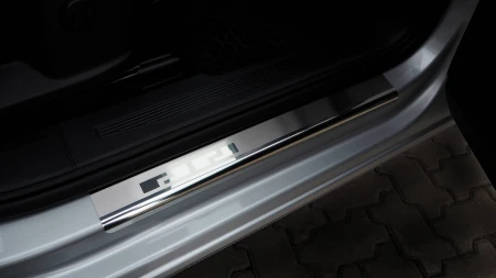 VW Caddy V_2021-_08-1900 (1).jpg