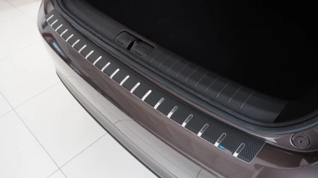 Fiat_Tipo_5D_30-5569_01.JPG