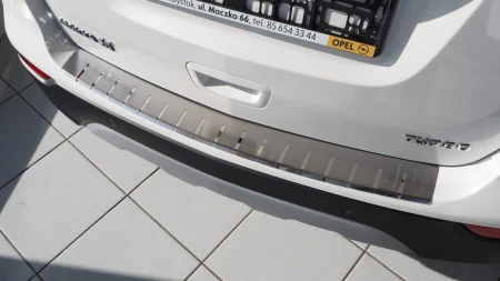 Opel_Mokka_X_25-5586_02.JPG