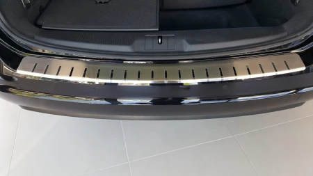 Seat_Alhambra_II_25-3618-01.jpg