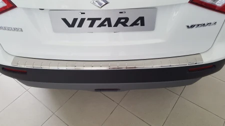 Suzuki_Vitara_25-4046_02.jpg