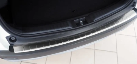nakladka-na-zderzak-mat-honda-cr-v-v (1).jpg