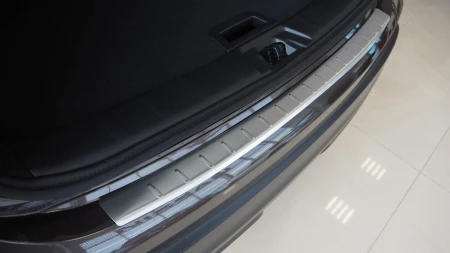 Nissan_Qashqai_II_FL_50-5564_01.JPG