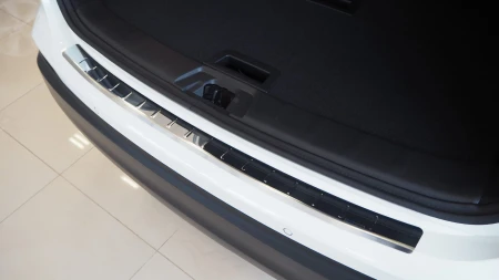 Nissan_Qashqai_II_FL_60-5564-01.JPG