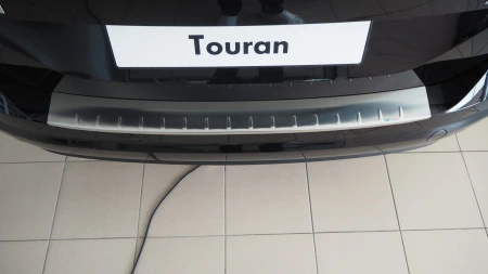 Volkswagen_Touran_III_50-5536_02.JPG