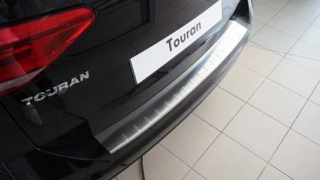 Volkswagen_Touran_III_50-5536_01.JPG