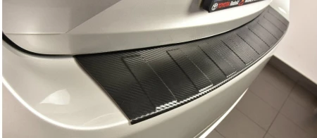 avensis.jpg