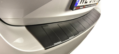 Przejdź do produktu Nakładka na zderzak Toyota Avensis III FL 2015-2020 Sedan 