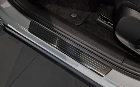 2 17034 VOLVO EX30 2023- NP2L.jpg