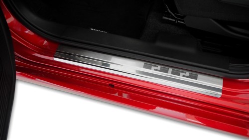 Przejdź do produktu Nakładki progowe SUZUKI SWIFT  5D/hb 2024+