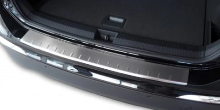 nakladka-na-zderzak-mat-volkswagen-tiguan-iii.jpg
