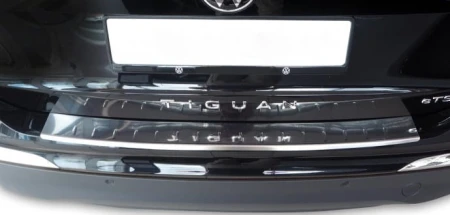 nakladka-na-zderzak-lustro-volkswagen-tiguan-iii.jpg