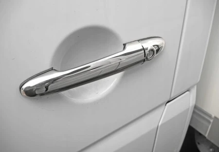 Nakladki-klamek-Mercedes-Sprinter-W906-2007-2018-EAN-GTIN-8698797185660.jpg
