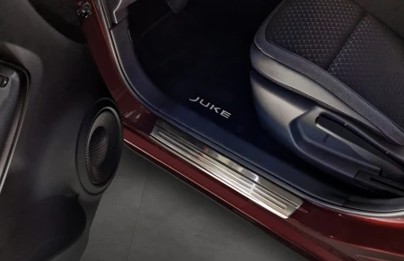 2 14023 NISSAN JUKE II 2019- NP2L.jpg