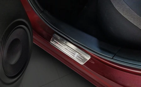 2 14023 NISSAN JUKE II 2019- NTL.jpg