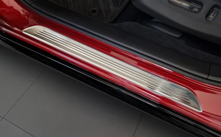 2 09012 HONDA ZR-V 2023- NP3L.jpg