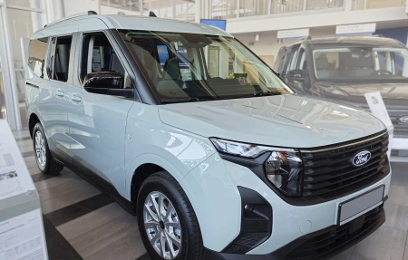 2 26024 FORD TOURNEO COURIER II 2023- AL.jpg