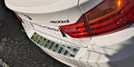 Nakladka-na-zderzak-TRAPEZ satin.jpg