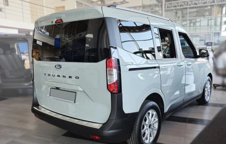 2 35935 FORD TOURNEO COURIER II 2023- TL.jpg