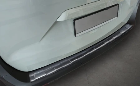 2 45303 FORD TOURNEO COURIER II 2023- LB2L.jpg