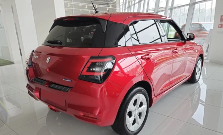 2 20013 SUZUKI SWIFT VII 2024- TL.jpg