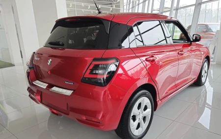 2 20012 SUZUKI SWIFT VII 2024- TL.jpg