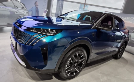 2 40378 PEUGEOT 3008 III 2024- AL.jpg