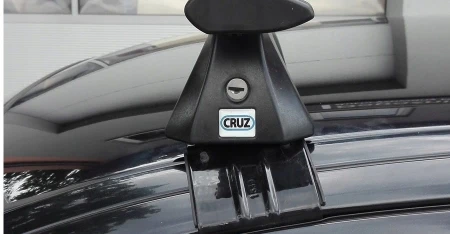 CRUZ1 Z ZAMKIEM ZABEZPIECZAJACYM.jpg