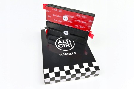 Mocowanie-magnetyczne-na-2-tablice-Producent-Alti-Giri.jpg