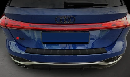2 40384 AUDI A5 III AVANT (B10) 2024- LB2L.jpg