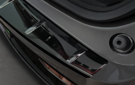 2 51054 VOLVO EX 90 2024- LB3L.jpg