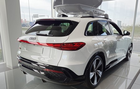 2 35540 AUDI Q5 III 2024- TL.jpg