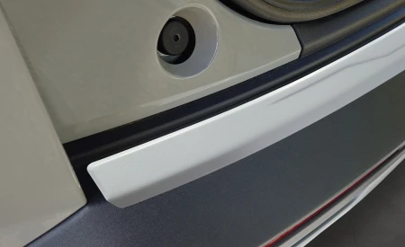 2 41107 SKODA ELROQ 2025- LB3L.jpg