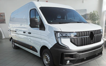 2 40239 RENAULT MASTER 2024- AL.jpg