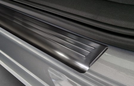 2 22279 SUPERB IV PROGOWE LISTWY