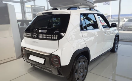 2 35537 HYUNDAI INSTER CROSS 2024- TL.jpg