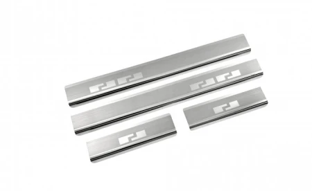 nakladki-progowe-geely-starray-em-i (2).jpg