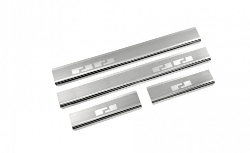 Przejdź do produktu Nakładki progowe GEELY STARRAY EM-i 2025+