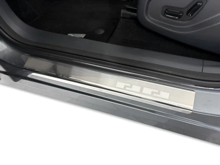 Geely EX5_Starray EM-i_2025-_08-1787_przód.JPG