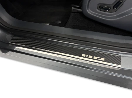 Geely EX5_Starray EM-i_2025-_29-1787_przód.JPG