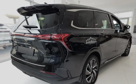 2 35871 FORTHING U-TOUR 2022- TL.jpg