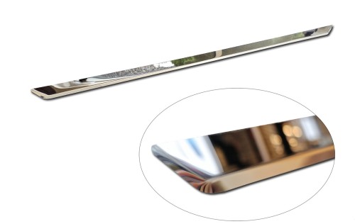 Przejdź do produktu Listwa między światłami BMW X5 G05 2018-2026