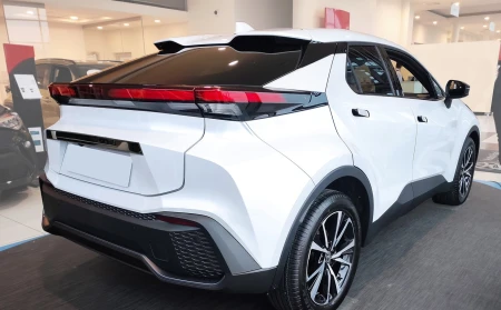 2 51108 TOYOTA C-HR II (X20) 2024- TL.jpg