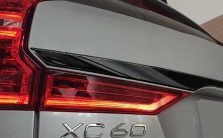 2 51110 VOLVO XC 60 2017-2021, FL.2021- LK1L.jpg