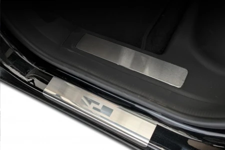 nakladki-progowe-jetour-t2 (2).jpg