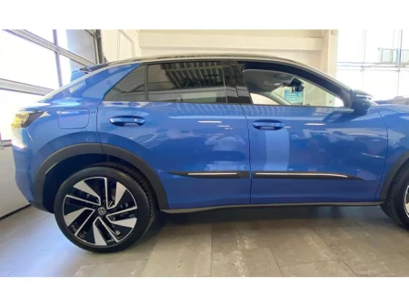 vw-t-roc-ii-2025-listwy-boczne-f-c002 (1).webp