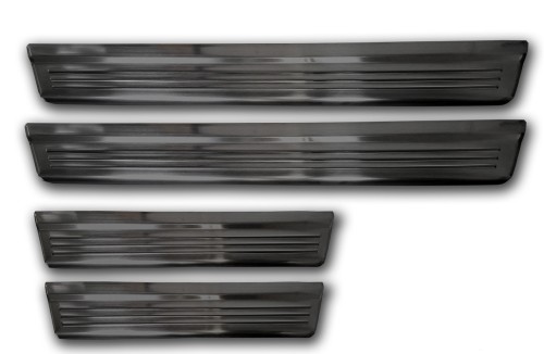 Przejdź do produktu Nakładki progowe Nissan Qashqai III J12 2021+ / FL 2024+ 
