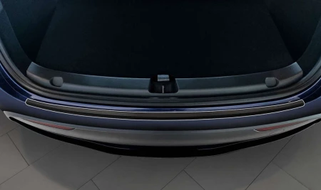 pol_pl_Nakladka-na-zderzak-tylny-do-Tesla-Model-Y-2515_5.jpg