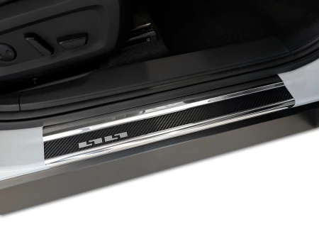 Mitsubishi Outlander IV_2025-_29-0632_przód.jpg