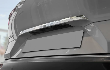 2 38237 Mazda CX-30 2019- LK1L.jpg